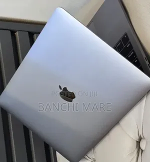 New Laptop Apple MacBook Pro 2019 16GB Intel Core i5 SSD 512GB