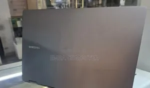 New Laptop Samsung 16GB Intel Core Ultra 7 SSD 512GB
