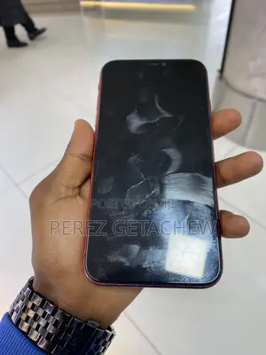 Apple iPhone 11 64 GB Red