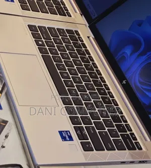 New Laptop HP EliteBook 830 G8 16GB Intel Core i7 SSD 512GB