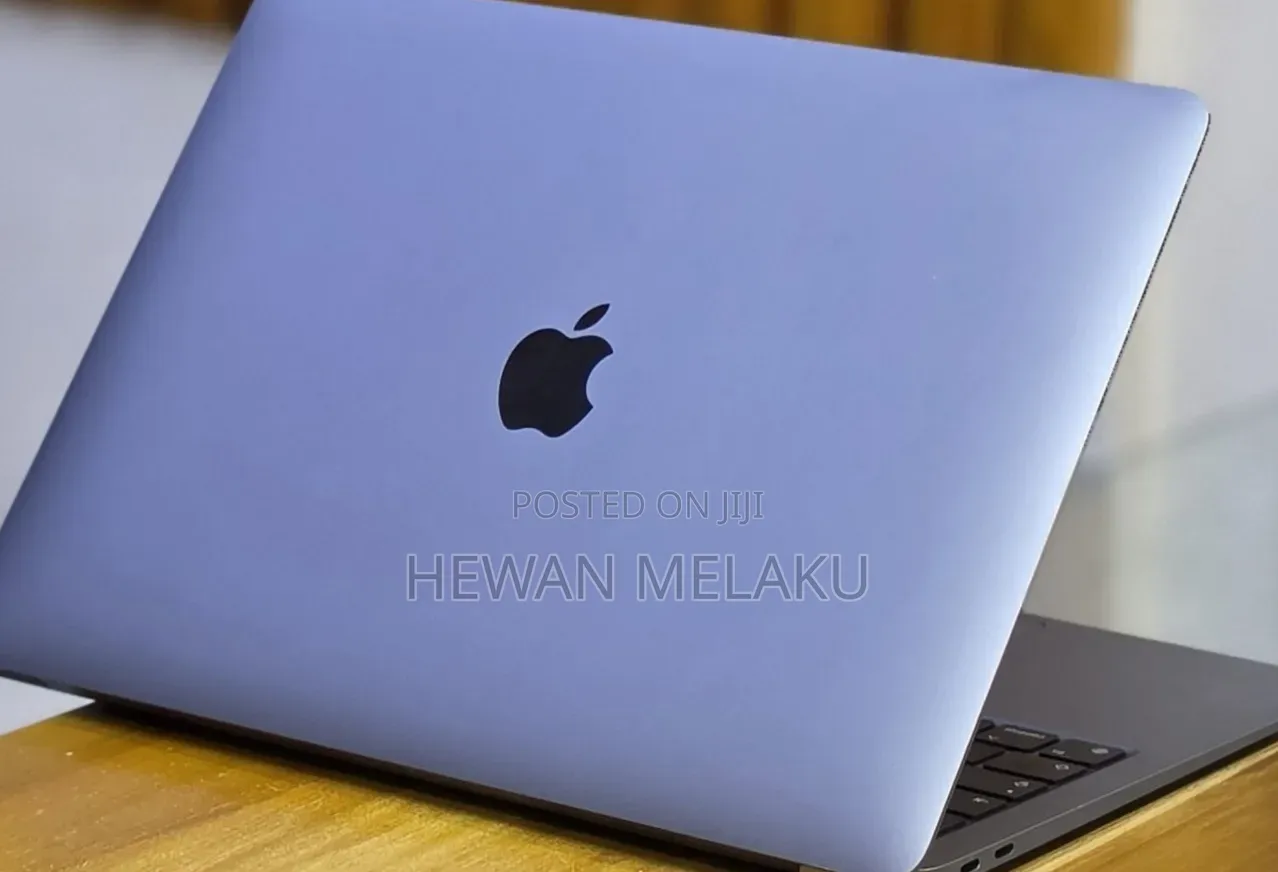 New Laptop Apple MacBook Air 2020 M1 16GB Apple M1 SSD 256GB