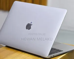 New Laptop Apple MacBook Air 2020 M1 8GB Apple M1 SSD 256GB