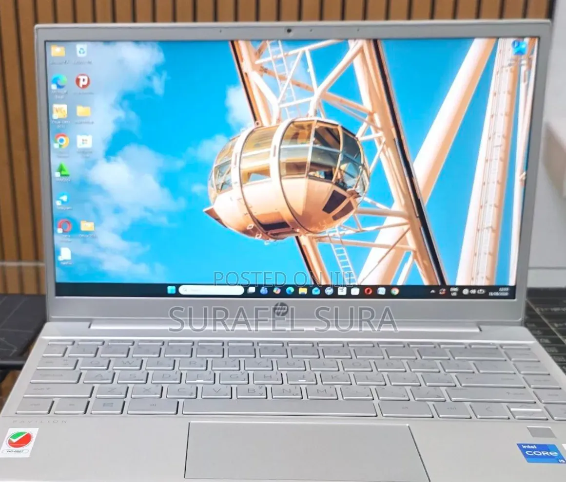 New Laptop HP Pavilion 13 8GB Intel Core i5 SSD 512GB