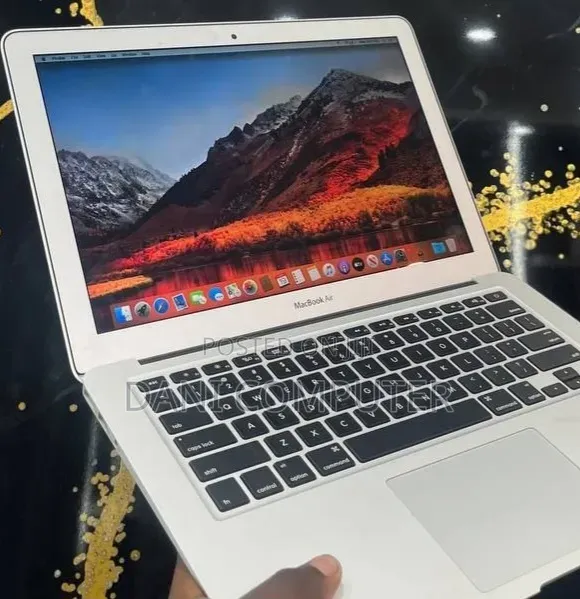 New Laptop Apple MacBook Air 2017 8GB Intel Core i5 SSD 128GB
