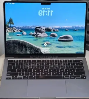 New Laptop Apple MacBook Air 2022 M2 8GB Apple M2 SSD 256GB