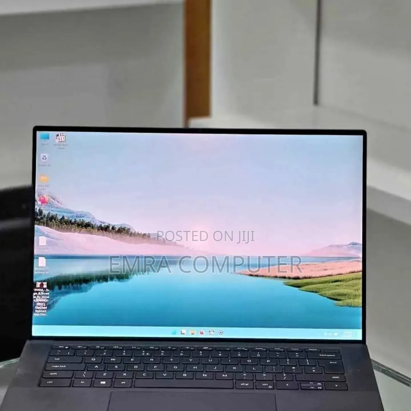 New Laptop Dell 16GB Intel Core i7 SSD 512GB