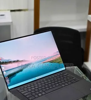 New Laptop Dell 16GB Intel Core i7 SSD 512GB