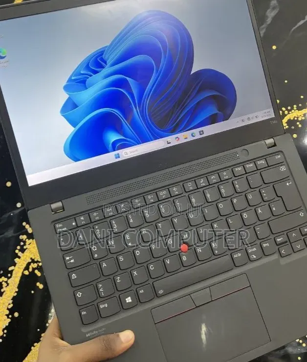 New Laptop Lenovo ThinkPad T14s Gen 2 16GB Intel Core i7 SSD 512GB