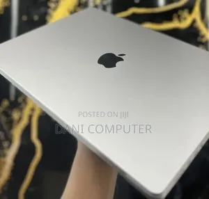 New Laptop Apple MacBook Pro 2021 M1 32GB Apple M1 SSD 512GB