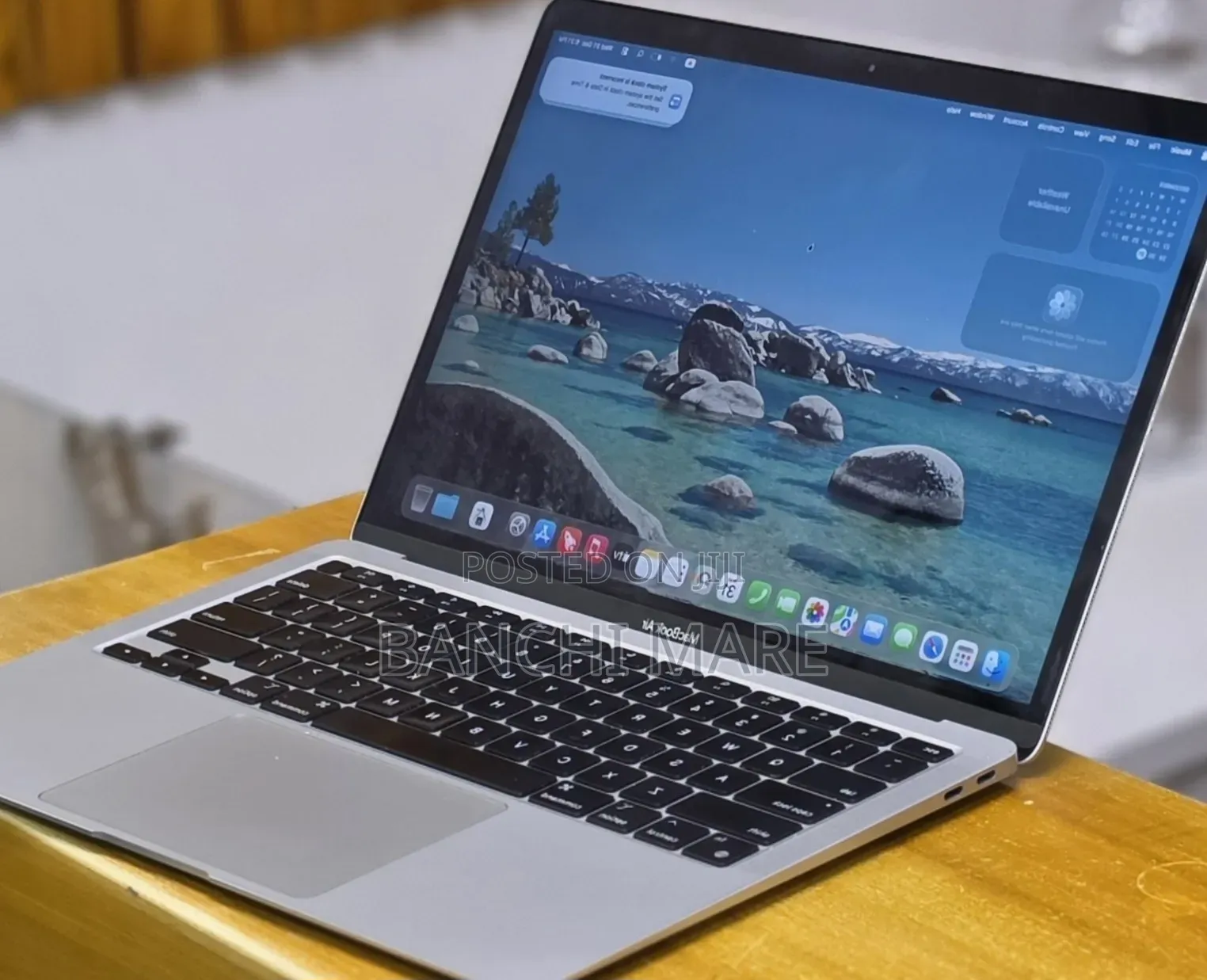 New Laptop Apple MacBook Air 2020 M1 8GB Apple M1 SSD 256GB