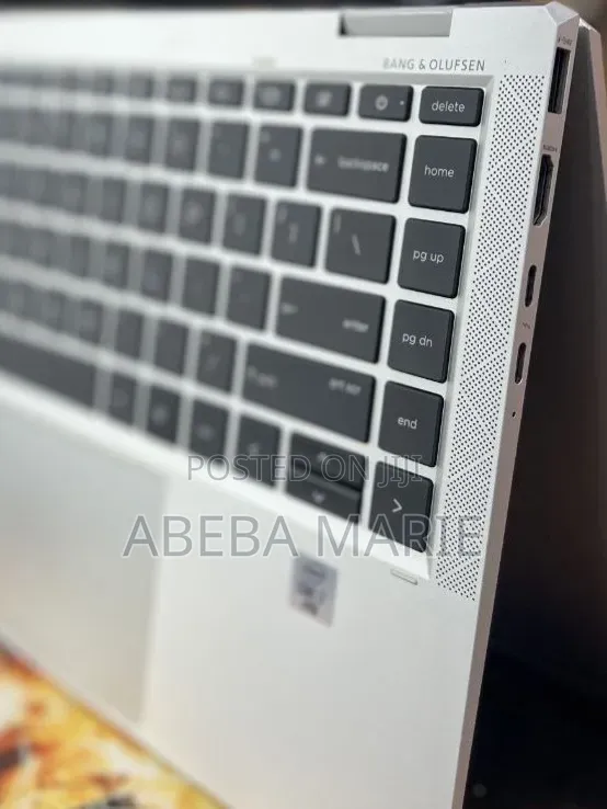 New Laptop HP EliteBook x360 1040 G7 16GB Intel Core i7 SSD 512GB