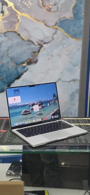 New Laptop Apple MacBook Pro 2021 M1 16GB Apple M1 Pro SSD 1T