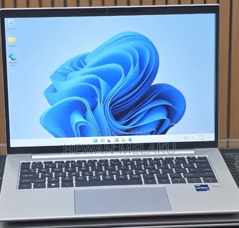 New Laptop HP EliteBook 840 G10 16GB Intel Core i7 SSD 512GB