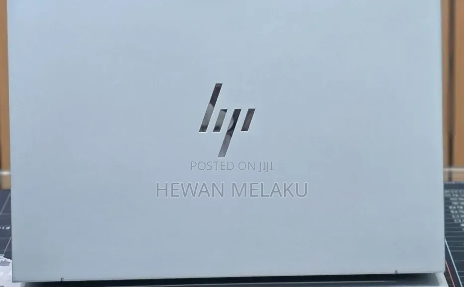 New Laptop HP EliteBook 840 G10 16GB Intel Core i7 SSD 512GB