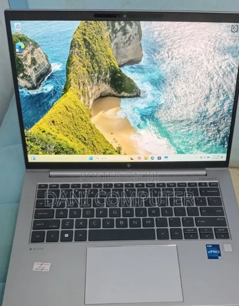 New Laptop HP Stream Notebook 16GB Intel Core i7 SSD 512GB