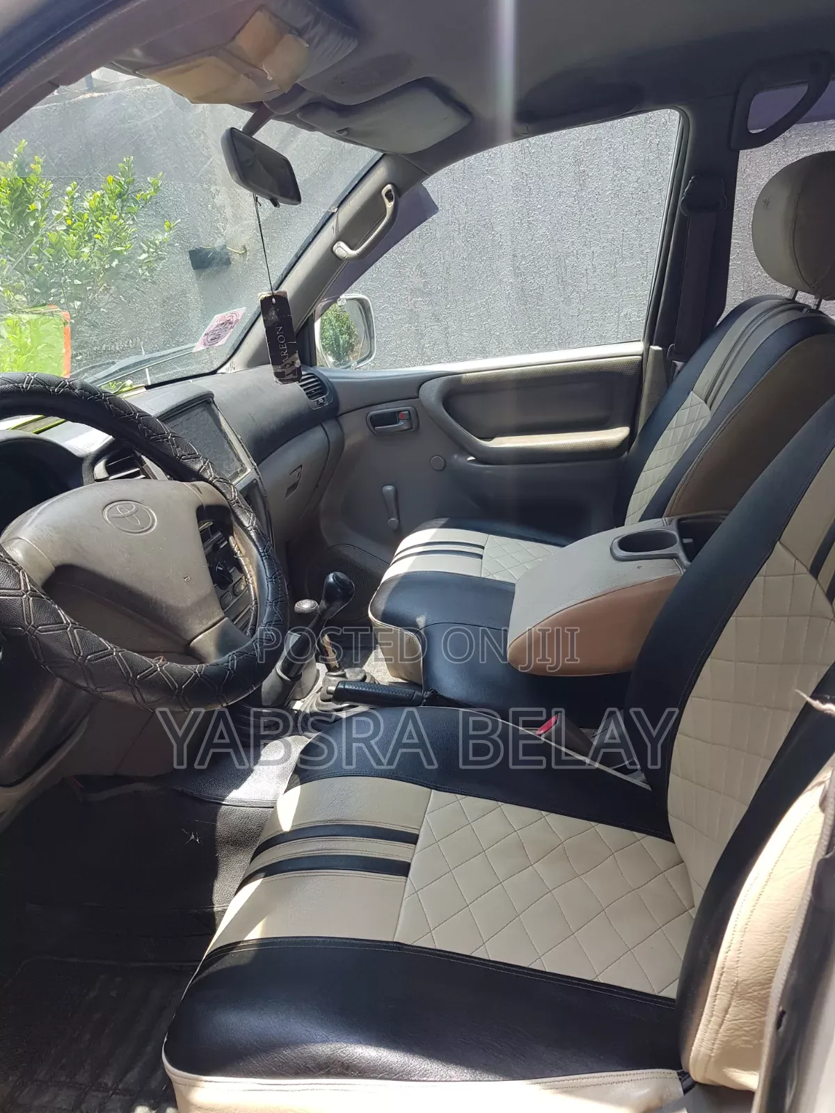 Toyota Land Cruiser 2003 White