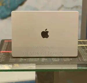 New Laptop Apple MacBook Pro 2021 M1 16GB Apple M1 SSD 1T