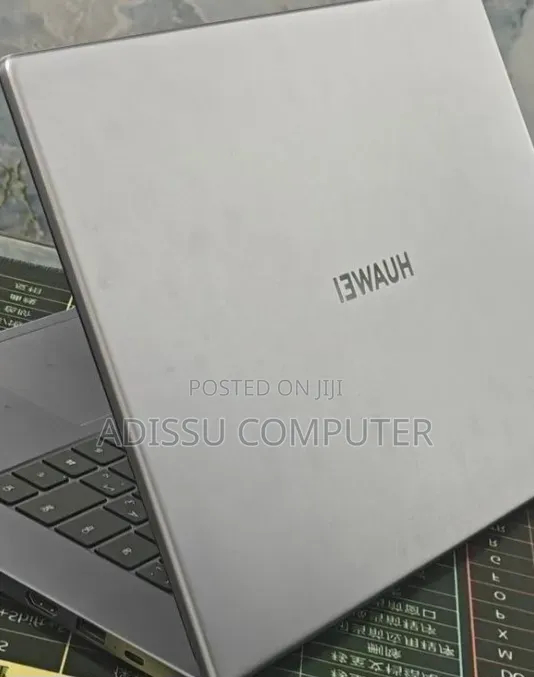 New Laptop Huawei 8GB Intel Core i3 SSD 256GB