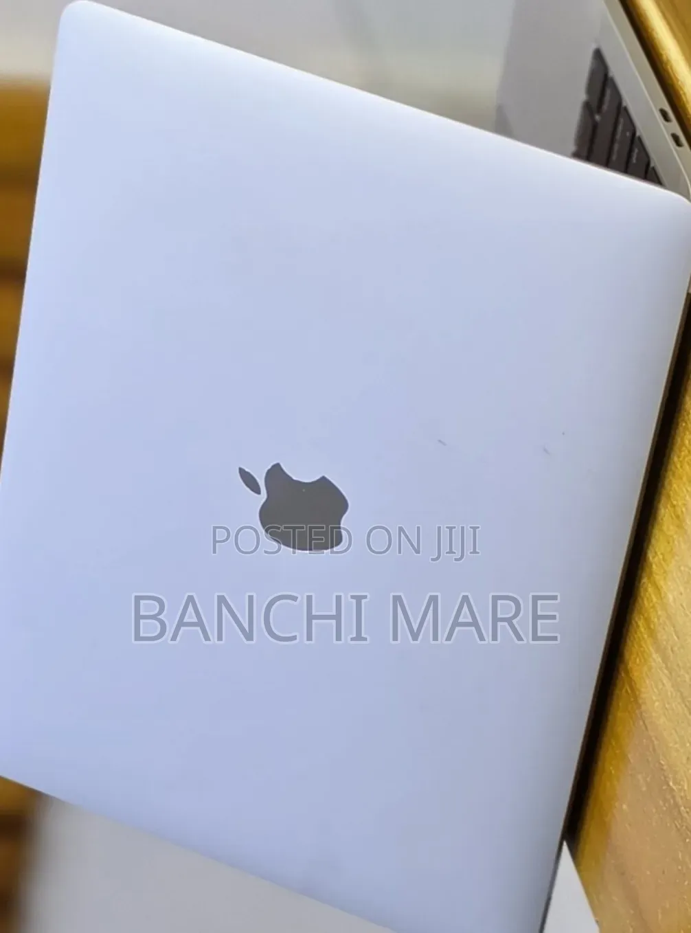 New Laptop Apple MacBook Pro 2020 32GB Intel Core i7 SSD 512GB