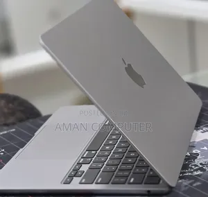New Laptop Apple MacBook Air 2022 M2 8GB Apple M2 SSD 256GB