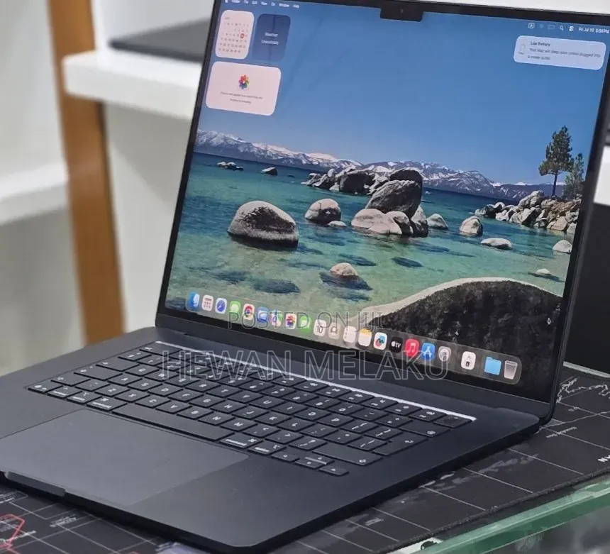 New Laptop Apple MacBook Air 2025 M4 16GB Apple M4 SSD 256GB