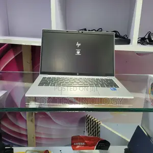 New Laptop HP EliteBook 830 16GB Intel Core i5 SSD 512GB
