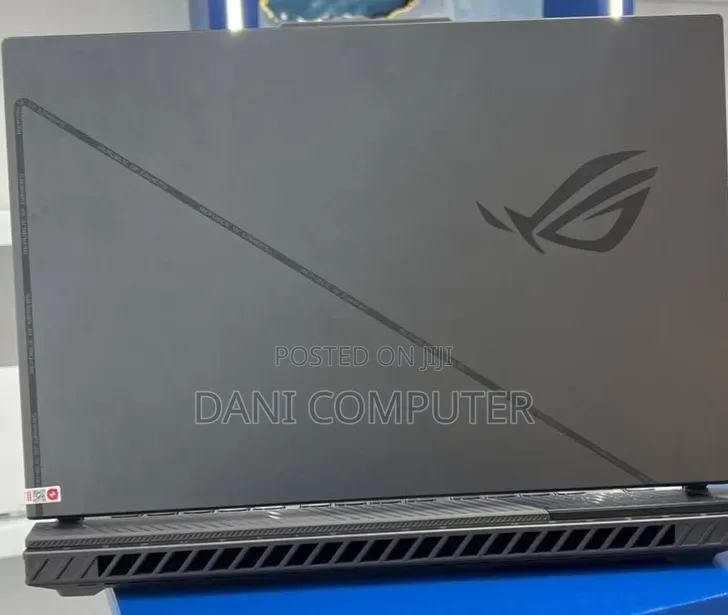 New Laptop Asus ROG Strix G16 G614 16GB Intel Core i7 SSD 1T