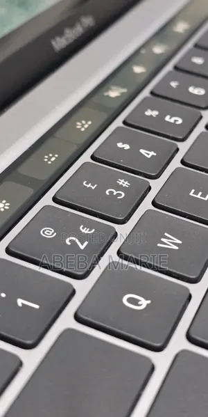 New Laptop Apple MacBook Pro 2020 8GB Apple M1 SSD 512GB