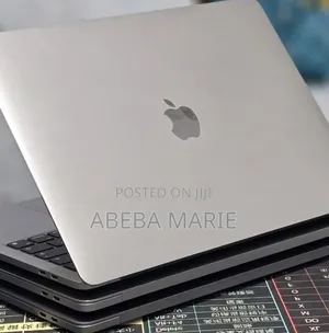 New Laptop Apple MacBook Pro 2020 8GB Apple M1 SSD 512GB