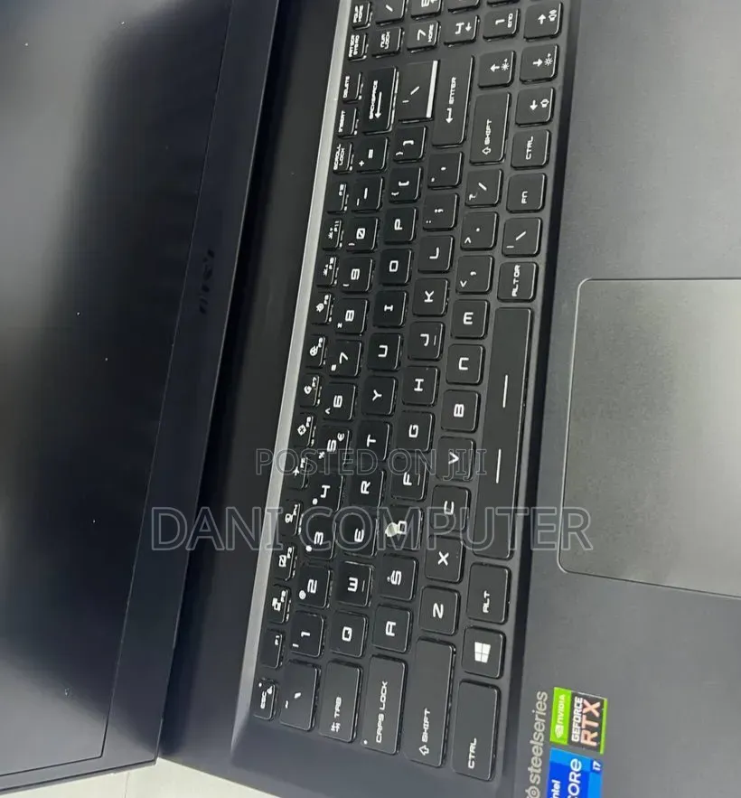 New Laptop MSI GP75 Leopard 16GB Intel Core i7 SSD 1T
