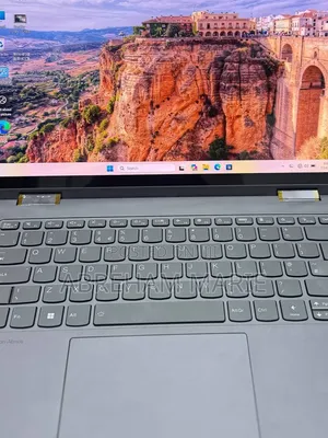 New Laptop Lenovo Yoga 7i 16GB AMD Ryzen 7 SSD 512GB