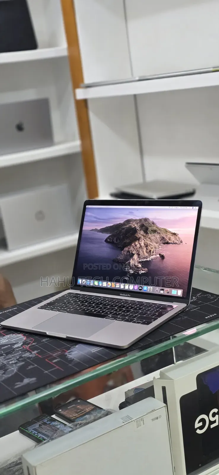 New Laptop Apple MacBook Pro 2019 16GB Intel Core i7 SSD 512GB