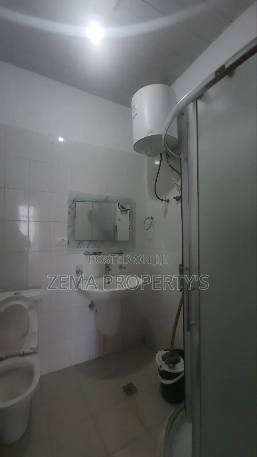 Furnished 3bdrm Apartment in Bole for rent