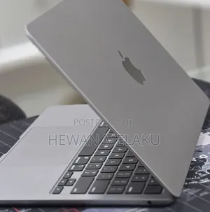 New Laptop Apple MacBook Air 2022 M2 8GB Apple M2 SSD 256GB