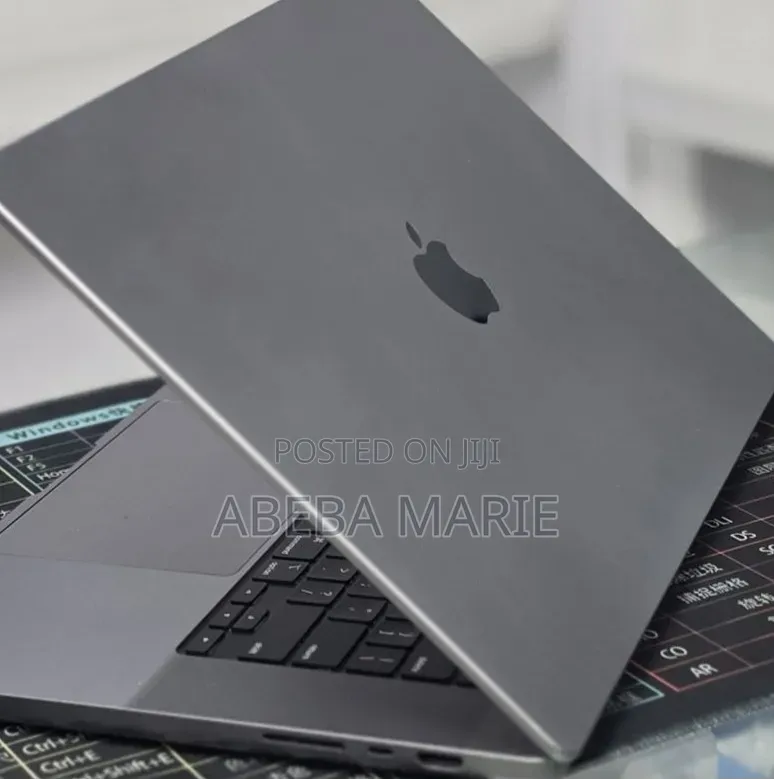 New Laptop Apple MacBook Pro 2021 M1 Max 64GB Apple M1 Max SSD 1T