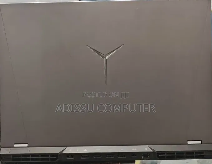 New Laptop Lenovo Legion 5 16GB AMD Ryzen 7 SSD 512GB