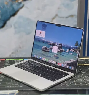New Laptop Apple MacBook Pro 2021 M1 16GB Apple M1 Pro SSD 1T