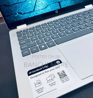New Laptop HP OmniBook 5 14" 16GB Intel Core 7 SSD 512GB