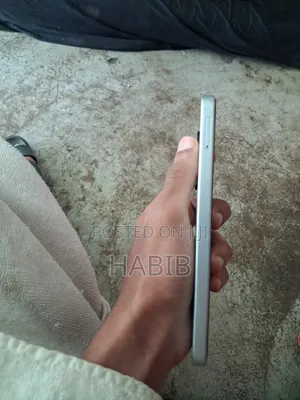 Samsung Galaxy M16 128 GB Blue