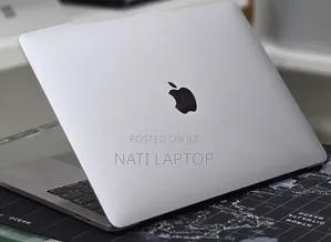 New Laptop Apple MacBook Pro 2019 16GB Intel Core i7 SSD 512GB