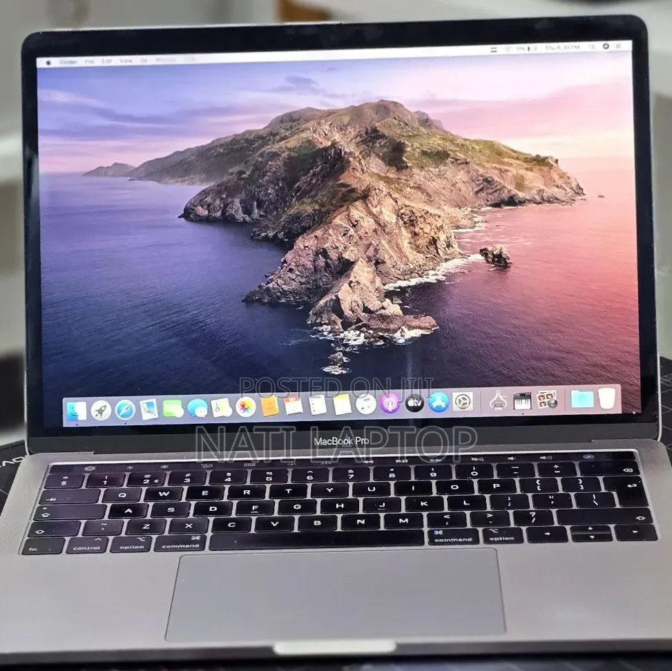 New Laptop Apple MacBook Pro 2019 16GB Intel Core i7 SSD 512GB