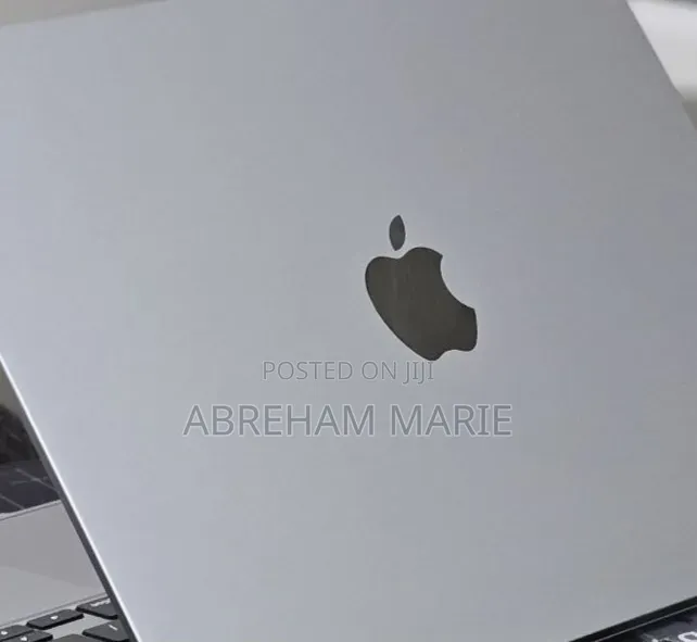 New Laptop Apple MacBook Air 2022 M2 8GB Intel Core M2 SSD 256GB