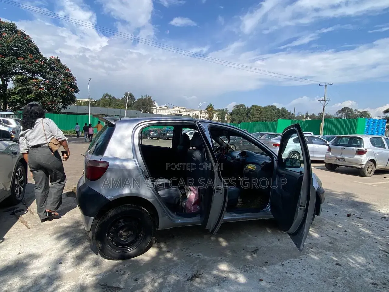 Toyota Vitz 2003 Silver