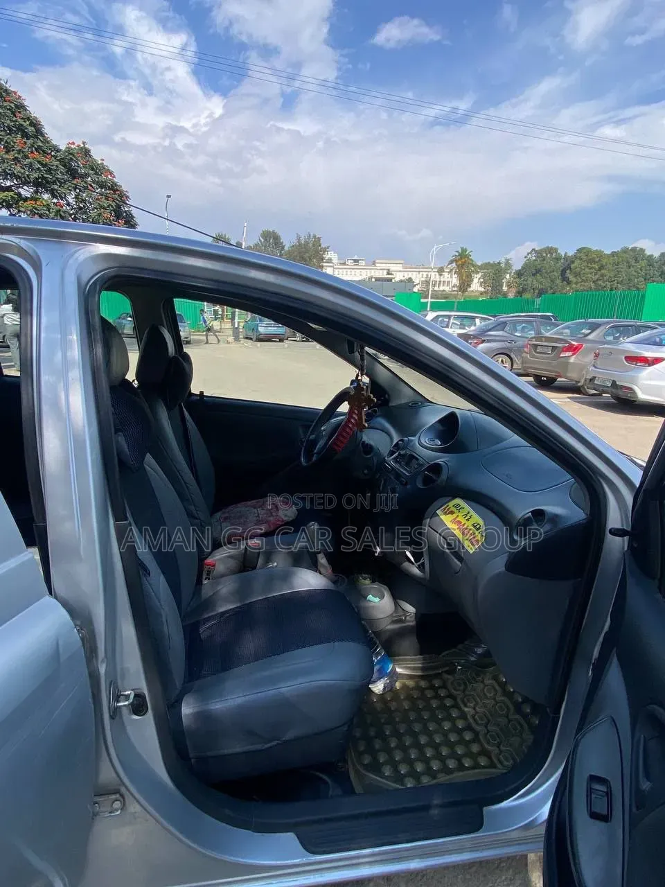 Toyota Vitz 2003 Silver