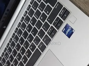 New Laptop HP EliteBook 830 G9 16GB Intel Core i5 SSD 512GB