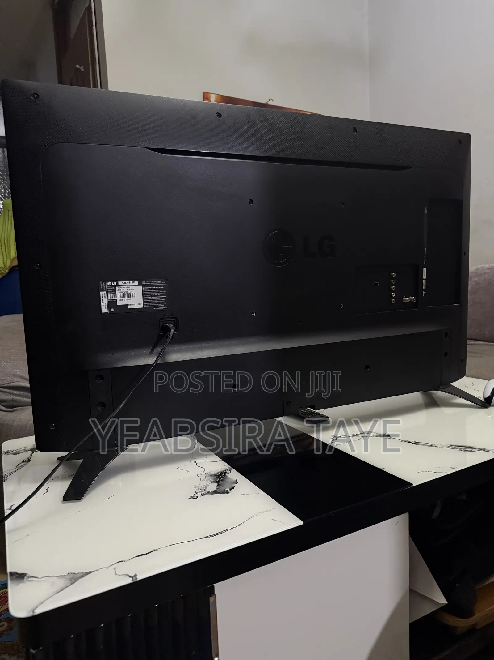 LG TV 43 Inches