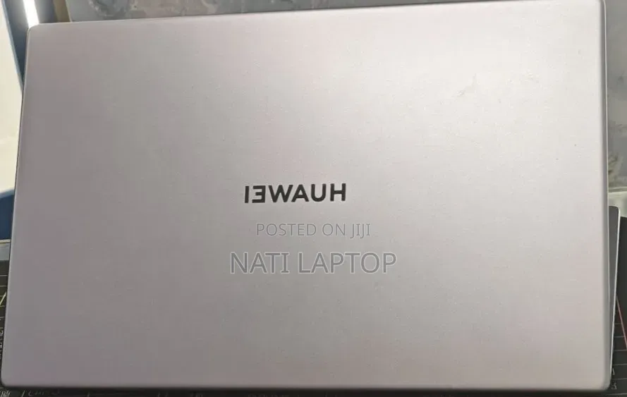 New Laptop Huawei MateBook 13 WRT-W19E 8GB Intel Core i3 SSD 256GB