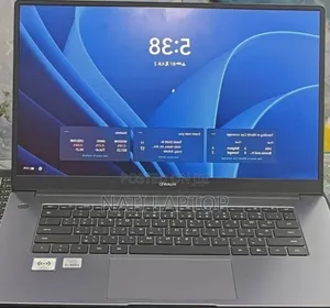 New Laptop Huawei MateBook 13 WRT-W19E 8GB Intel Core i3 SSD 256GB