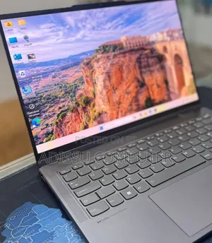 New Laptop Lenovo Yoga 3 16GB AMD Ryzen 7 SSD 512GB
