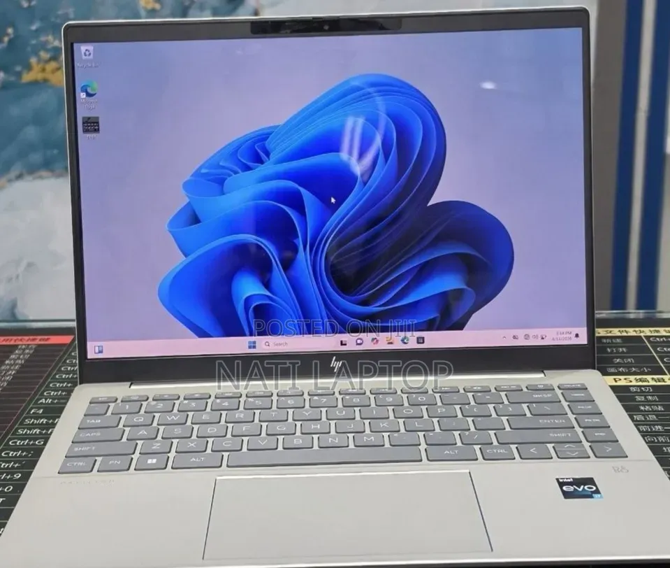 New Laptop HP Pavilion 14 16GB Intel Core i7 SSD 1T